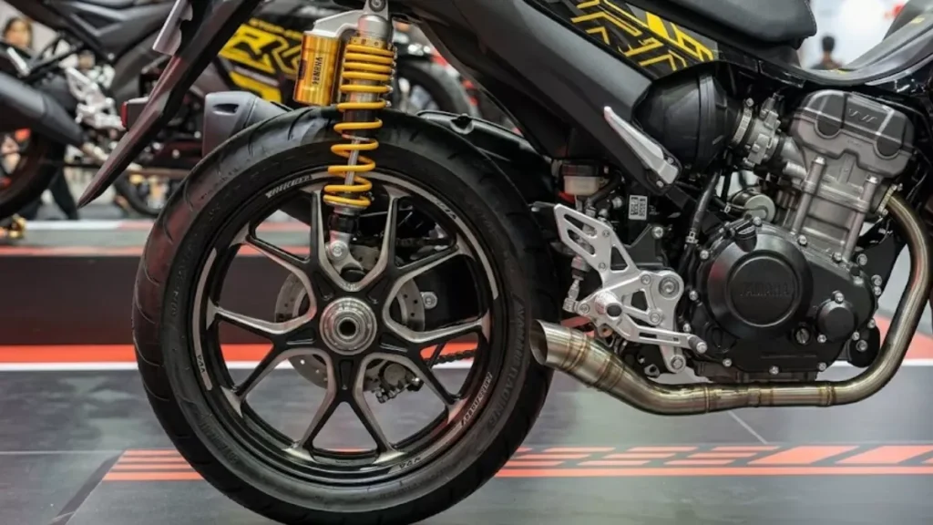 Yamaha Aerox 155 Comfortable Riding Dynamics